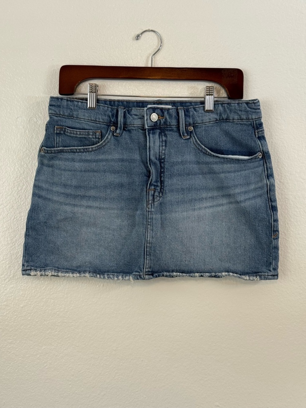 NWOT Good American 90s Denim Mini Skirt Indigo Sz 8 Y2K Bohemian Indie Sleeze - Picture 2 of 9